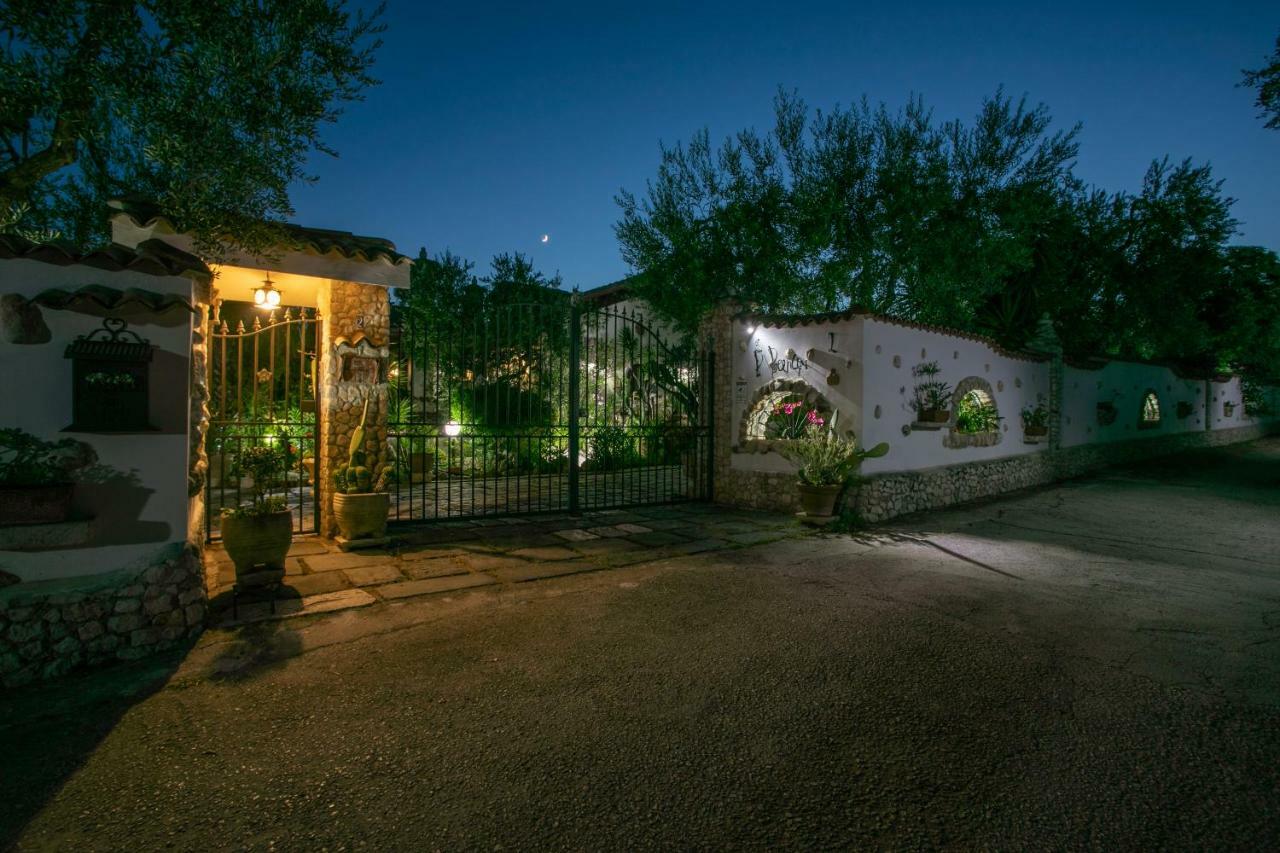 Il Casale Delle Principesse Villa Mattinata Buitenkant foto
