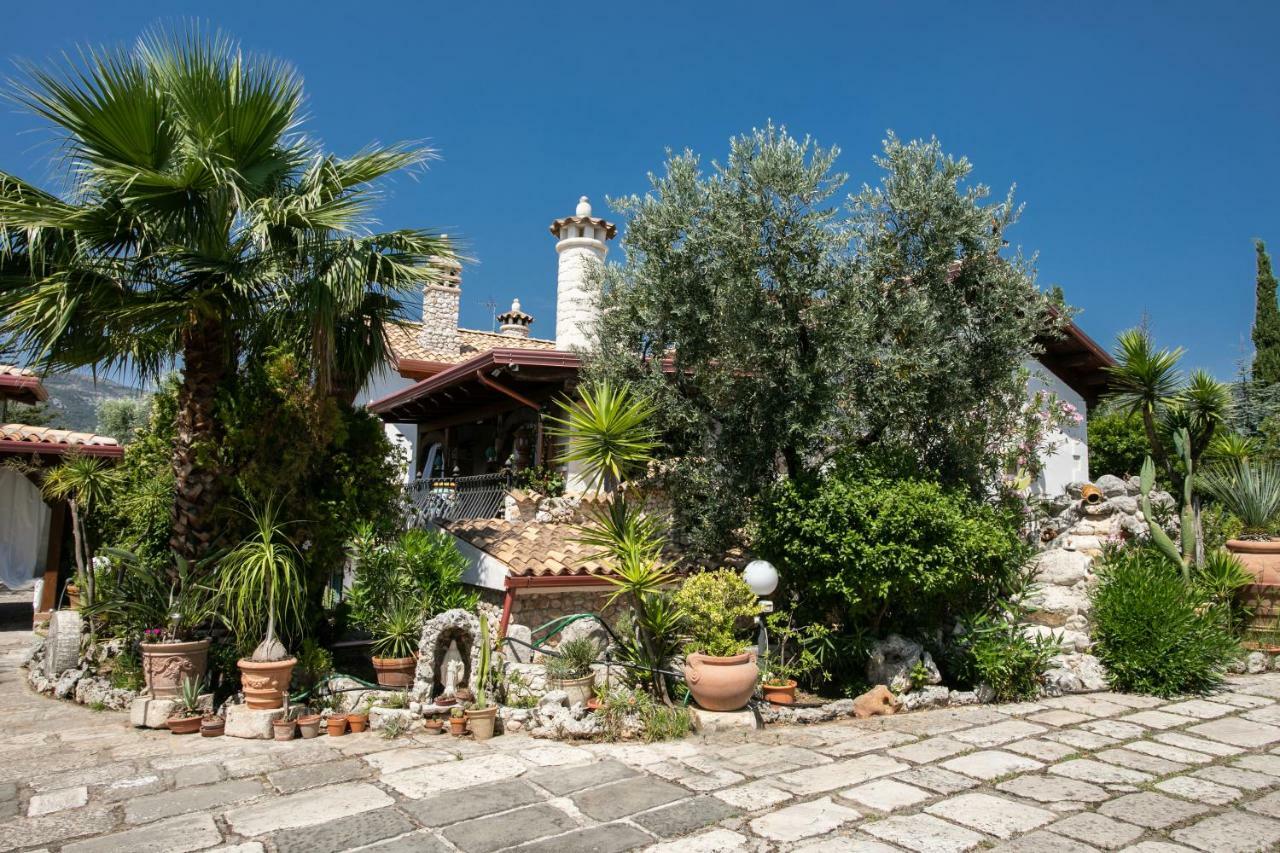Il Casale Delle Principesse Villa Mattinata Buitenkant foto